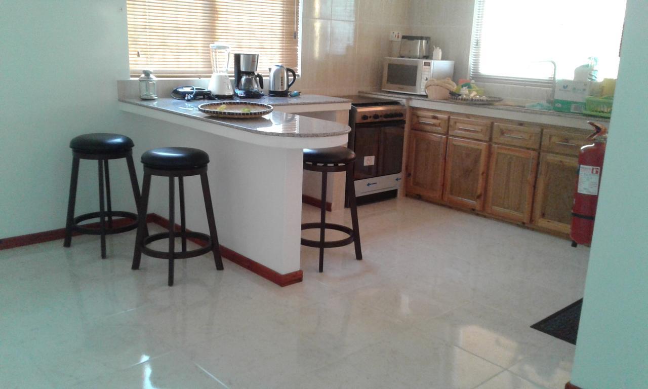 Jbillaselfcatering Beau Vallon  Buitenkant foto